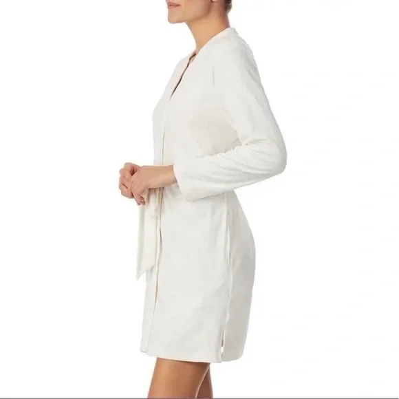 Kate Spade White Cozy Robe with Tie Belt
Size L/XL - Picture 3 of 11